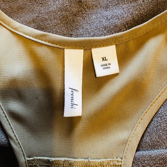 Frenchi Racerback Blouse - Picture 3 of 3